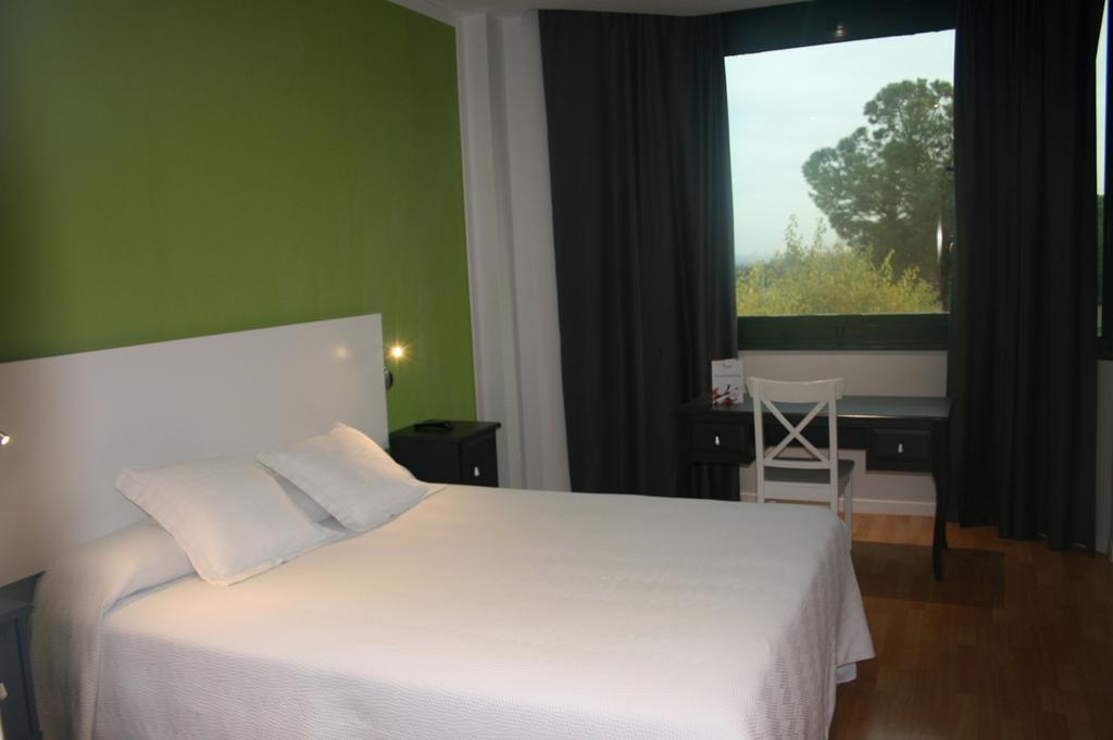 Apartamentos Th Las Rozas Zewnętrze zdjęcie