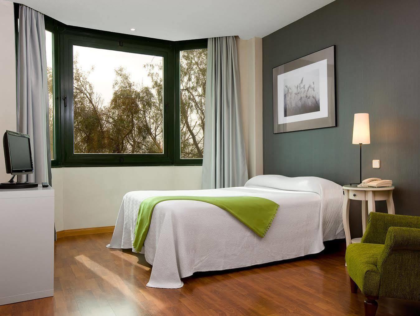 Apartamentos Th Las Rozas Zewnętrze zdjęcie