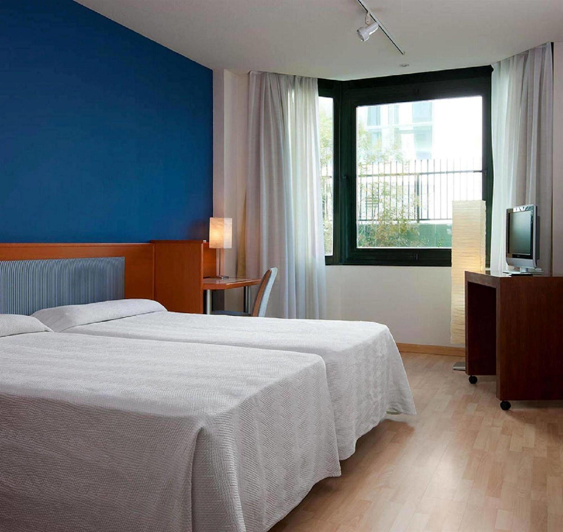 Apartamentos Th Las Rozas Zewnętrze zdjęcie
